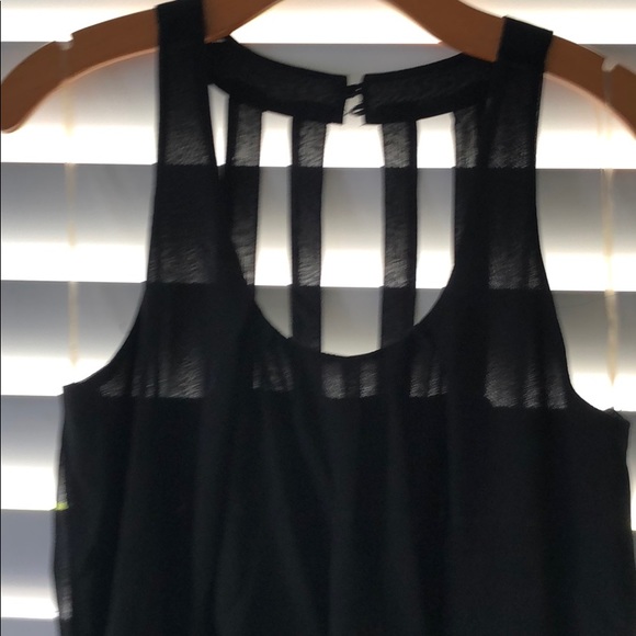 Dress - Picture 2 of 5